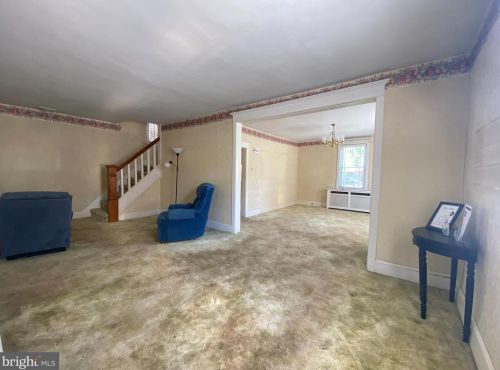 605 Linden Ave, Riverton NJ  08077-1415 exterior