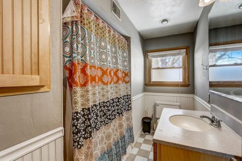 2729 94, Milwaukee WI 53222-4507 exterior