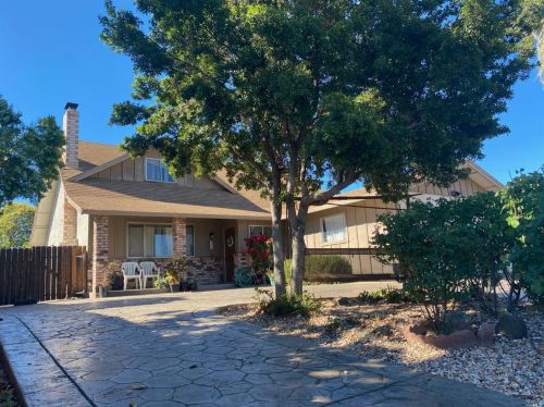 217 Riverdale Ave, Vacaville, CA 95687-6420