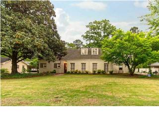 2530 Jasmine Rd, Montgomery, AL 36111-1111