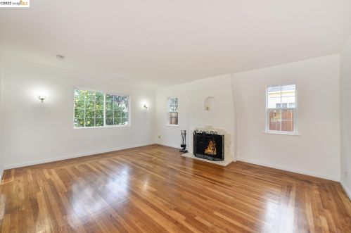 801 Taylor St, San Jose CA 95112-1654 exterior