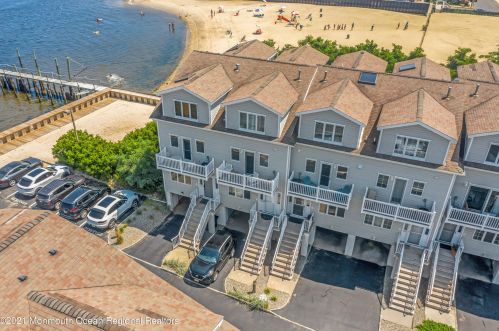 12-8 Beach Blvd, Monmouth Hills, NJ 07732-1469