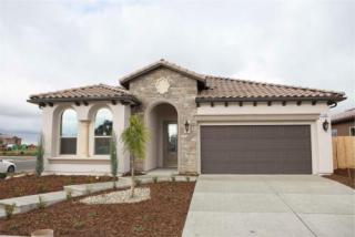 7330 Robinwood Ln, Fresno, CA 93723-8145