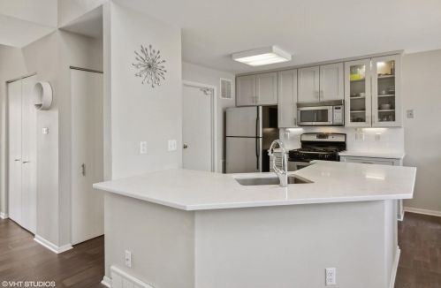 1791 Woodland Cir, Lake Geneva WI  53147-4967 exterior