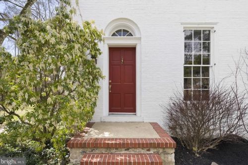 1407 Embreeville Rd, Kennett Sq, PA 19348-1483