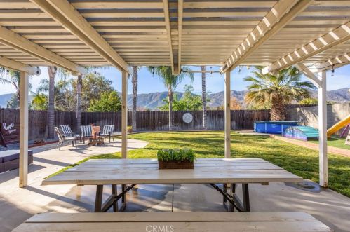 3871 Adams St, Lake Elsinore CA  92530-5312 exterior