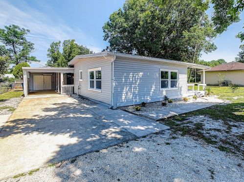 1441 Admiral Halsey Ave, Daytona Beach FL  32124-3614 exterior