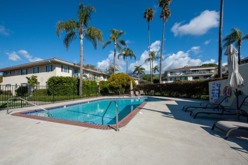 2633 State St, Santa Barbara CA  93105-5509 exterior