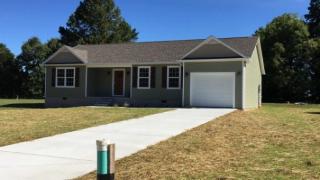 1686 White Rd, Cookeville, TN 38506-5516