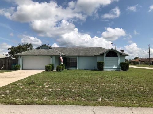 2980 Harper St, Deltona, FL 32738-1435