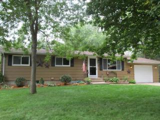 637 7 St, Hudson WI  54016-0017 exterior