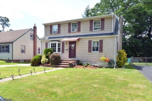 10 Cedar St, Lincoln Park, NJ 07035-2410