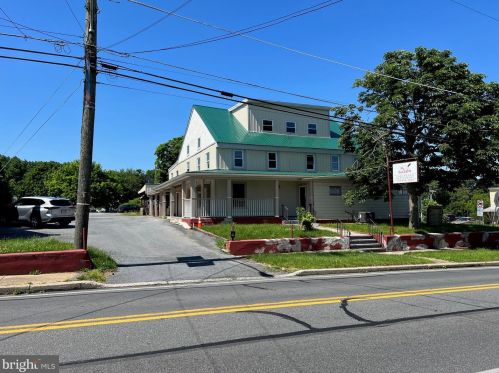 504 Main St, Blandon, PA 19510-9525
