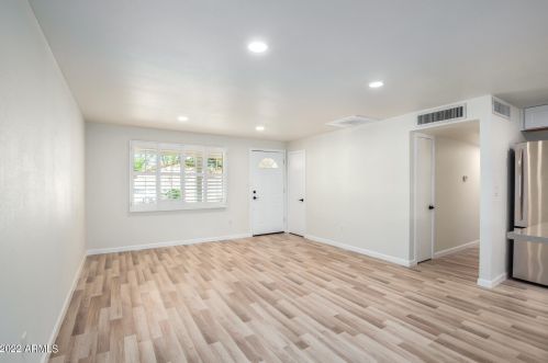 14424 37th Pl, Phoenix AZ  85032-5215 exterior