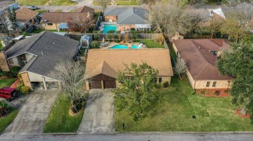 2534 21st Ave, Texas City, TX 77590-4814