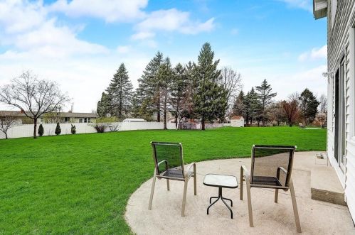 1226 Wedgewood Dr, Waukesha WI  53186-6753 exterior