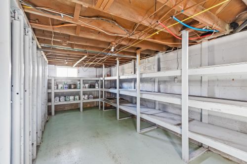 1027 Church St, Marion OH  43302-4408 exterior