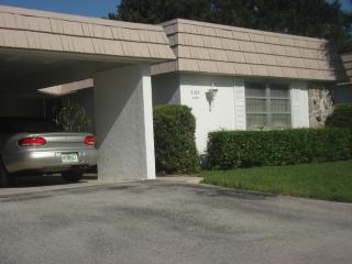 2409 Riverbluff Pkwy, Sarasota, FL 34231-5034