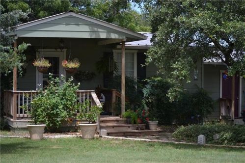 2157 Fort Graham Rd, Waco, TX 76705-5744