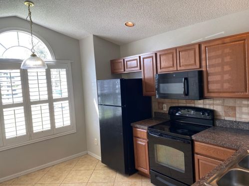 1800 Wexham Blvd, Apopka, FL 32703-7636