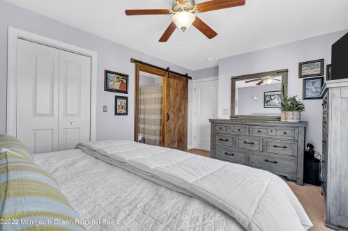 25 Miller St, Monmouth Hills NJ  07732-1751 exterior