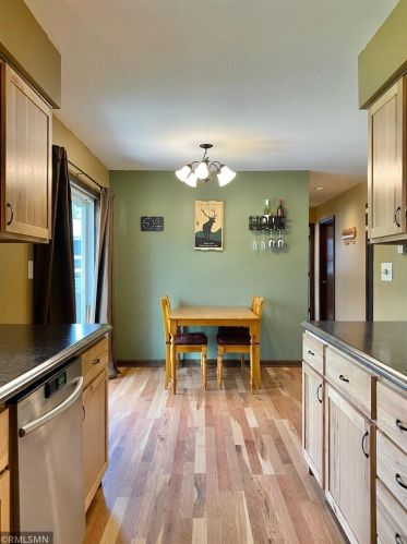 545 Derrick Dr, New Johannesburg WI  54017-2328 exterior