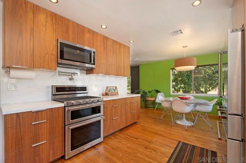 4594 Mayapan Dr, La Mesa CA  91941-7146 exterior