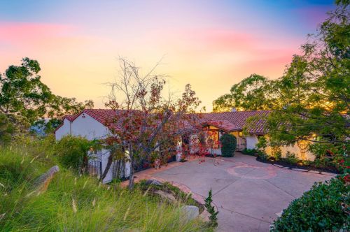 9775 Alto Dr, La Mesa CA 91941-4450 exterior