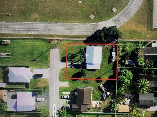 600 Avenue, Belle Glade FL  33430-1812 exterior