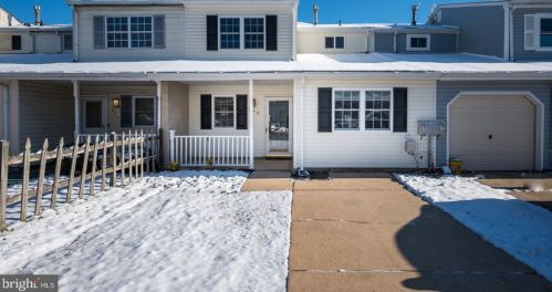 519 Blackbird Dr, Bear, DE 19701-1002