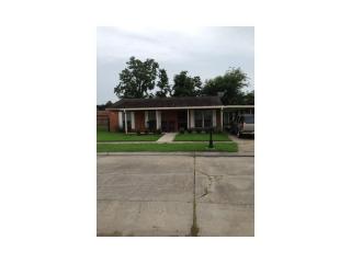 2061 Maharry Dr, Marrero, LA 70072-4511