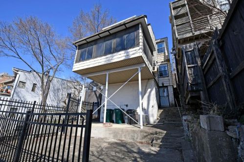 517 Boal St, Cincinnati OH  45202-0902 exterior