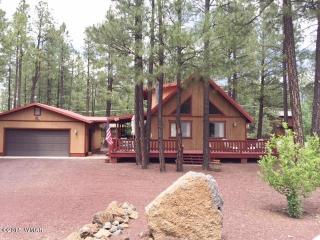 7060 Mark Twain Dr, Pinetop, AZ 85935-6207
