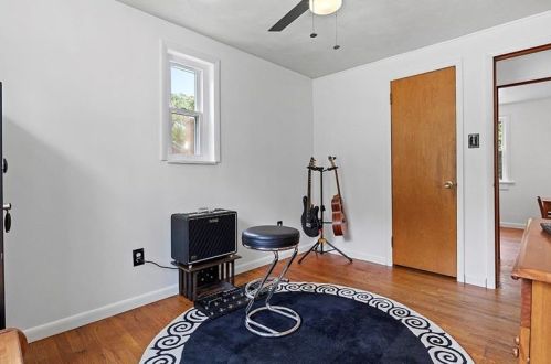 207 Dersam St, Mckeesport PA  15133-3512 exterior