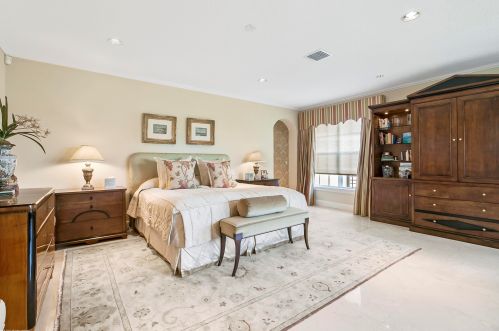 15563 Estancia Ln, West Palm Beach FL  33414-7439 exterior