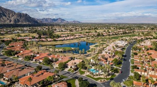 55154 Laurel Vly, La Quinta CA  92253-5639 exterior