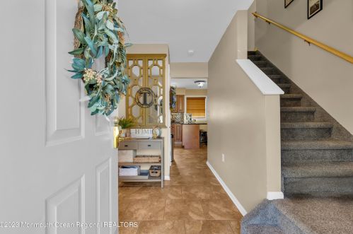 51 Camden Dr, Bricktown NJ 08723-7552 exterior