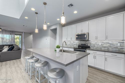 14404 Wethersfield Rd, Sun City, AZ 85379