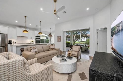 1992 Timarron Way, Naples FL  34109-3320 exterior