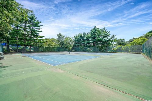 93 Richmond Blvd, Hauppauge NY 11779-3654 exterior