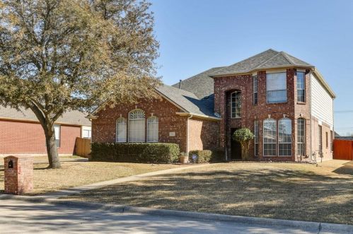 714 Coal Creek Dr, Midlothian, TX 76063-4066