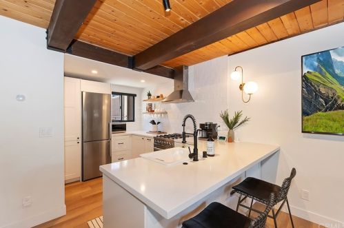 1125 Big Bear Blvd, Big Bear City CA  92314-9277 exterior