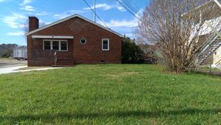 202 Baptist Rd, Yorktown VA  23690-4246 exterior