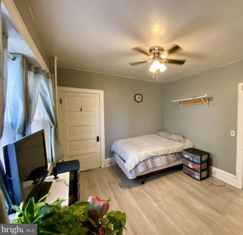 22 Annabelle Ave, Trenton NJ 08610-6315 exterior