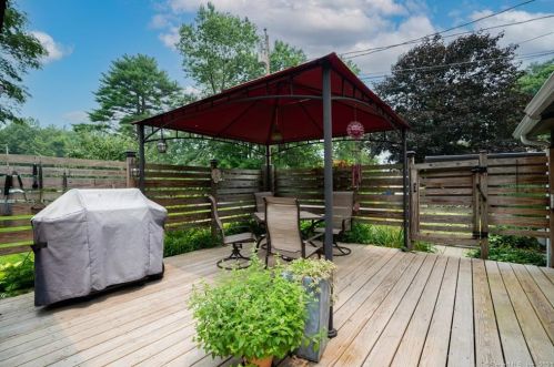 25 Losee Dr, Litchfield CT  06778-2507 exterior