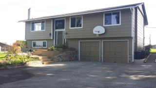 2777 Wenas Rd, Selah, WA 98942-9159
