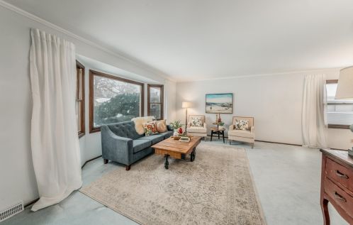 4447 Wanda Ave, Milwaukee, WI 53220-5211