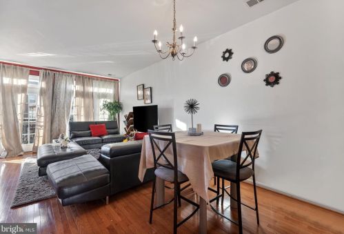 15614 John Diskin Cir, Woodbridge VA  22191-6538 exterior