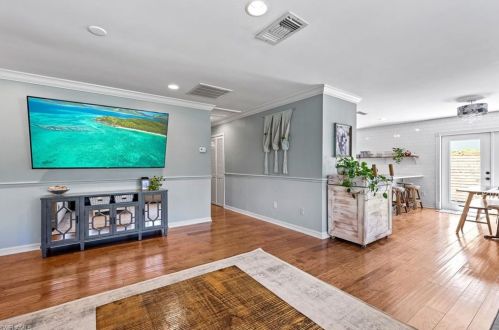 772 104th Ave, Naples FL  34108-3229 exterior
