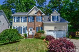 414 Kingswood Dr, Cary, NC 27513-4063
